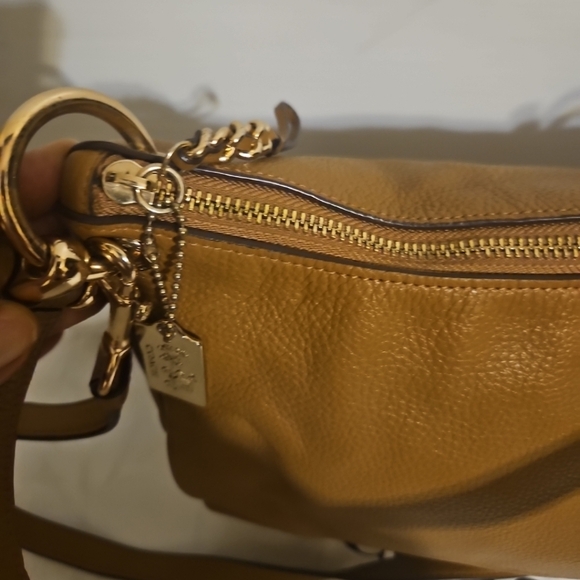 Coach Mia Shoulder Bag Pebble Leather Light Saddle Tan - Picture 9 of 13